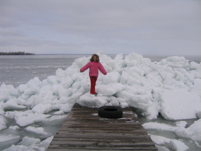 2004 March Dock Ice Jam